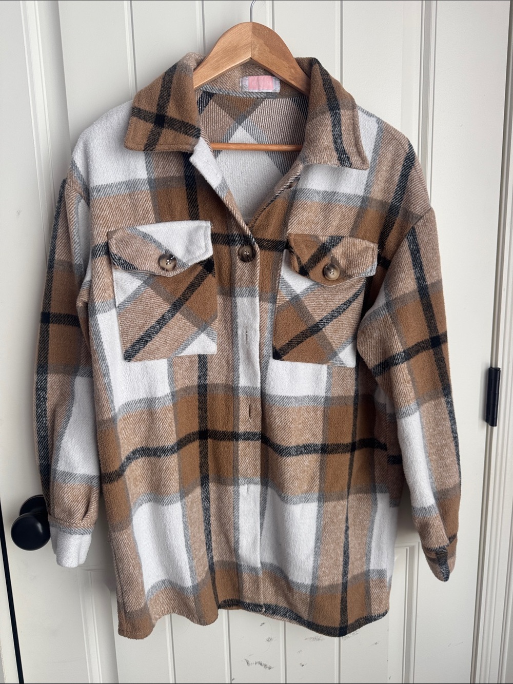 Women’s Plaid Button-Front Shacket - Tan & White Size Medium